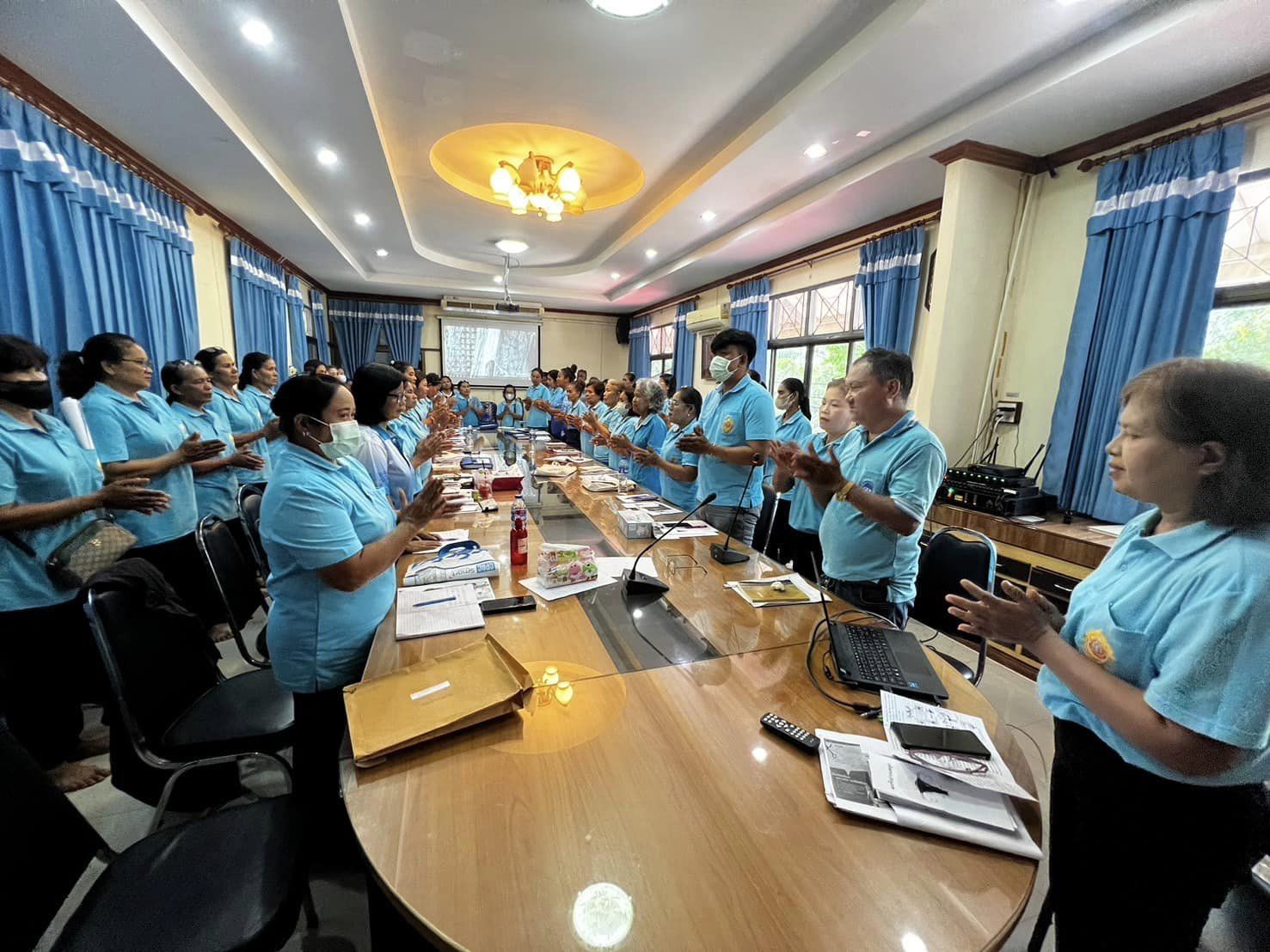 ประชุมอสม.ประจำเดือนมีนาคม เพื่อประชาสัมพันธ์และเชิญชวนสมัครสมาชิกโครงการธนาคารขยะเพื่ออุปกรณ์การแพทย์และอาสาสมัครท้องถิ่นรักษ์โลก