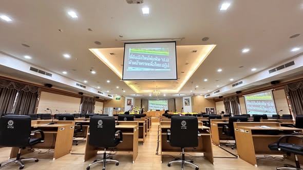 เข้าร่วมประชุมชี้แจงให้ความรู้ความเข้าใจเกี่ยวกับหลักเกณฑ์ วิธีการ และขั้นตอนในการยื่นบัญชีทรัพย์สินและหนี้สินของผู้บริหารท้องถิ่นและรองผู้บริหารท้องถิ่นจังหวัดชุมพร