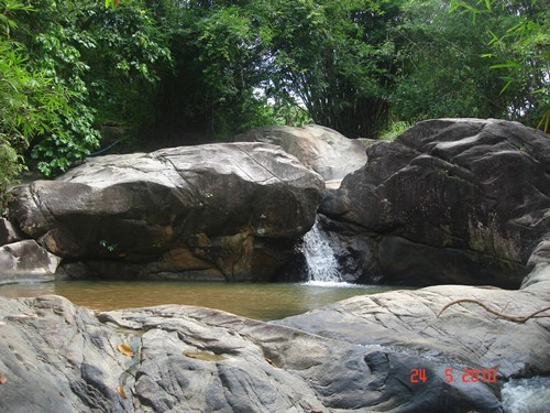 น้ำตกตาพิน 